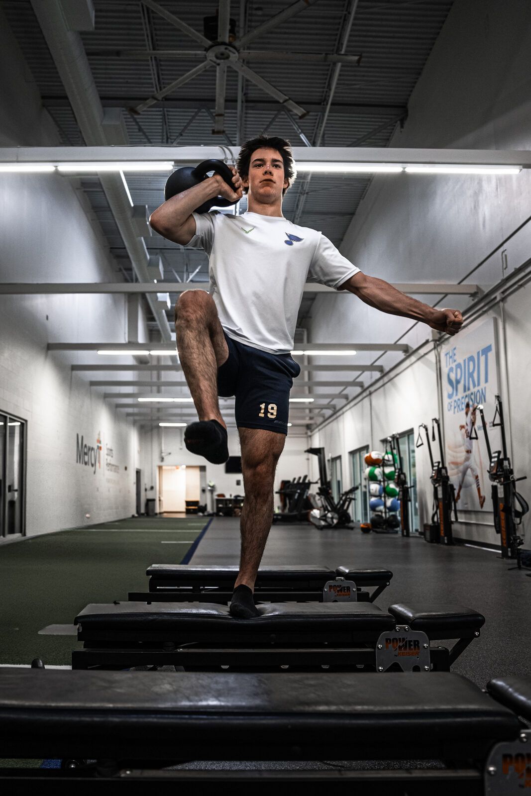 Athlete on the plyo box